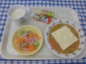 チーズカレー・大根の甘酢あえ ≪おやつ≫　きなこミルク・なぞなぞふがし