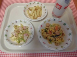 粉豆腐の洋風煮・おかかチーズあえ ≪おやつ≫　牛乳・フレンチポテト